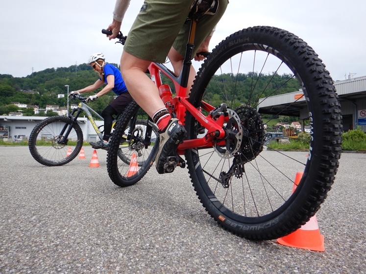 Fahrtechnikkurs mit Bikeschule SWISS
