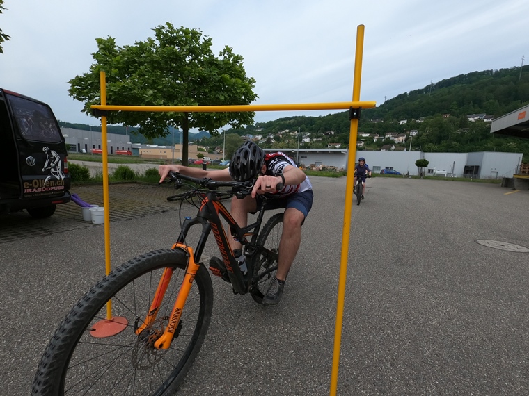 Bike-Fahrtechnik-16052044