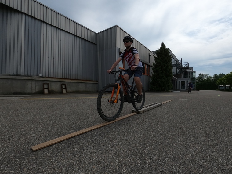 Bike-Fahrtechnik-16052047