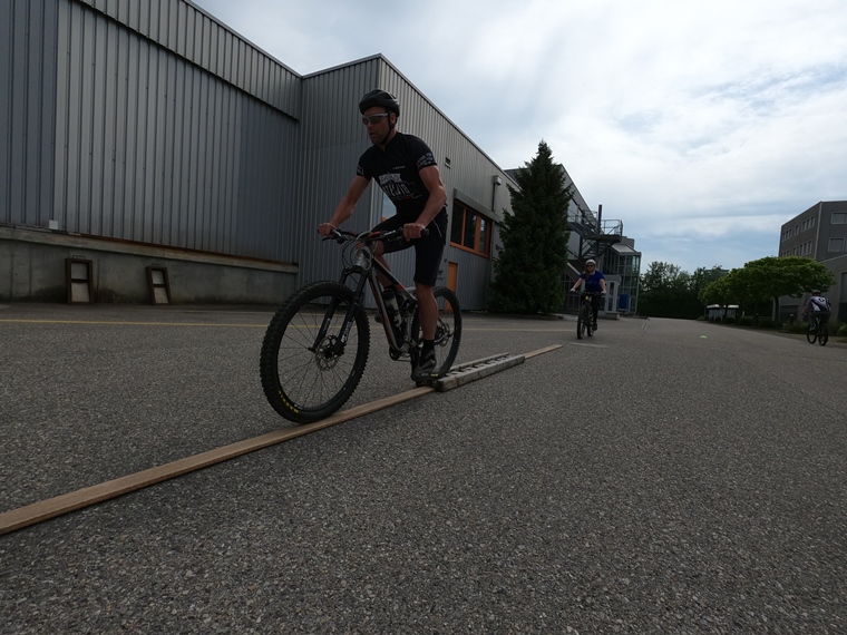 Bike-Fahrtechnik-16052049
