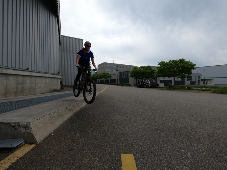 Bike-Fahrtechnik-16052059