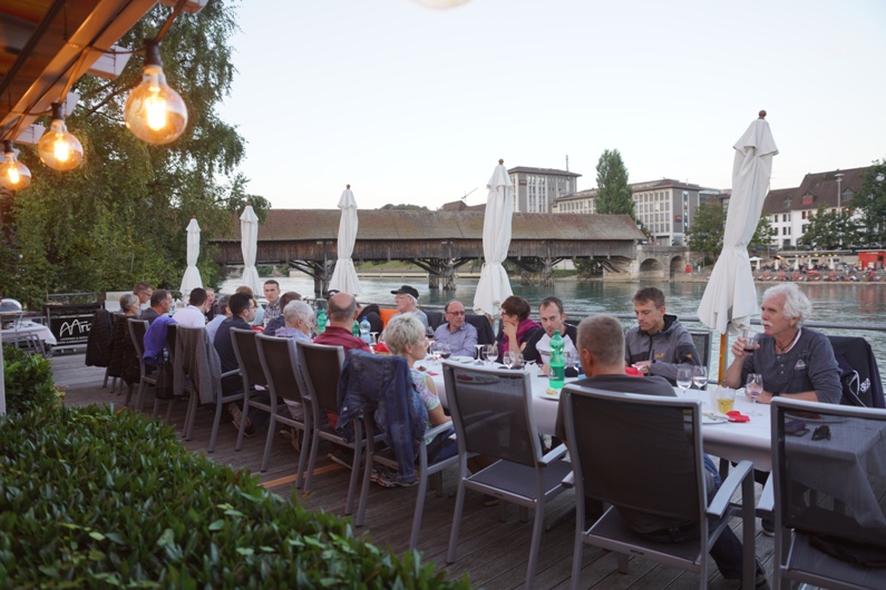 Guideessen04091809